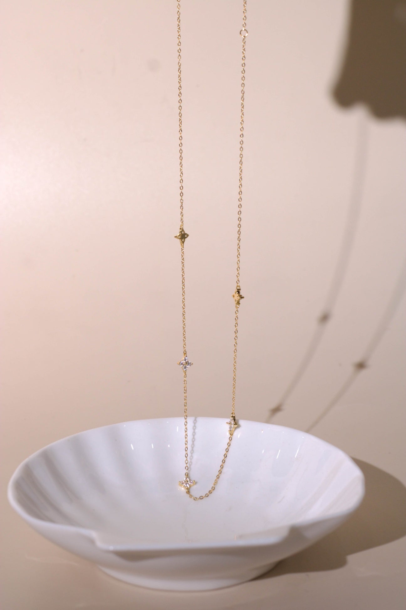 Gemor 18K Cery 4-Leaf Clover Necklace