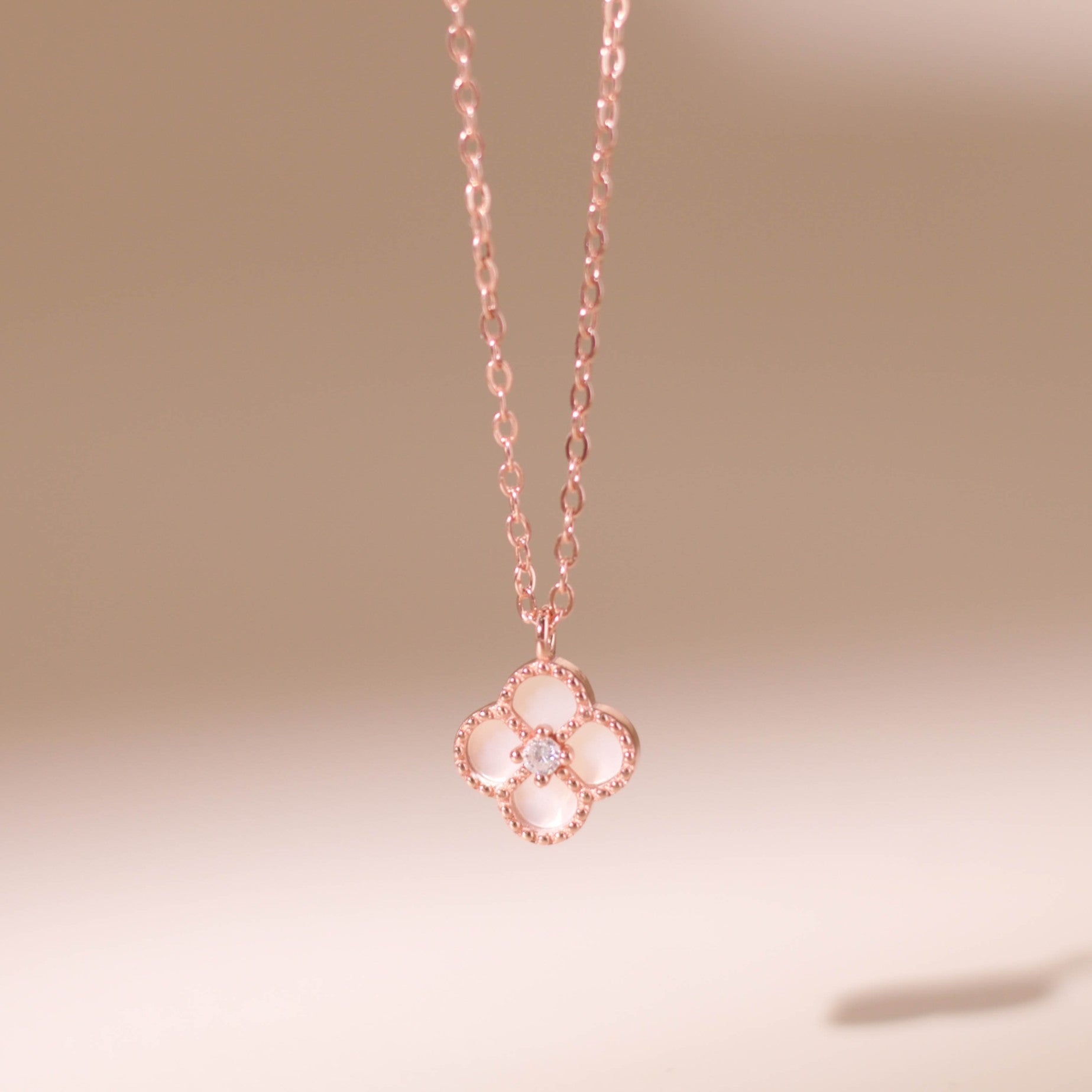 Gemor 18K Yuri Clover Necklace