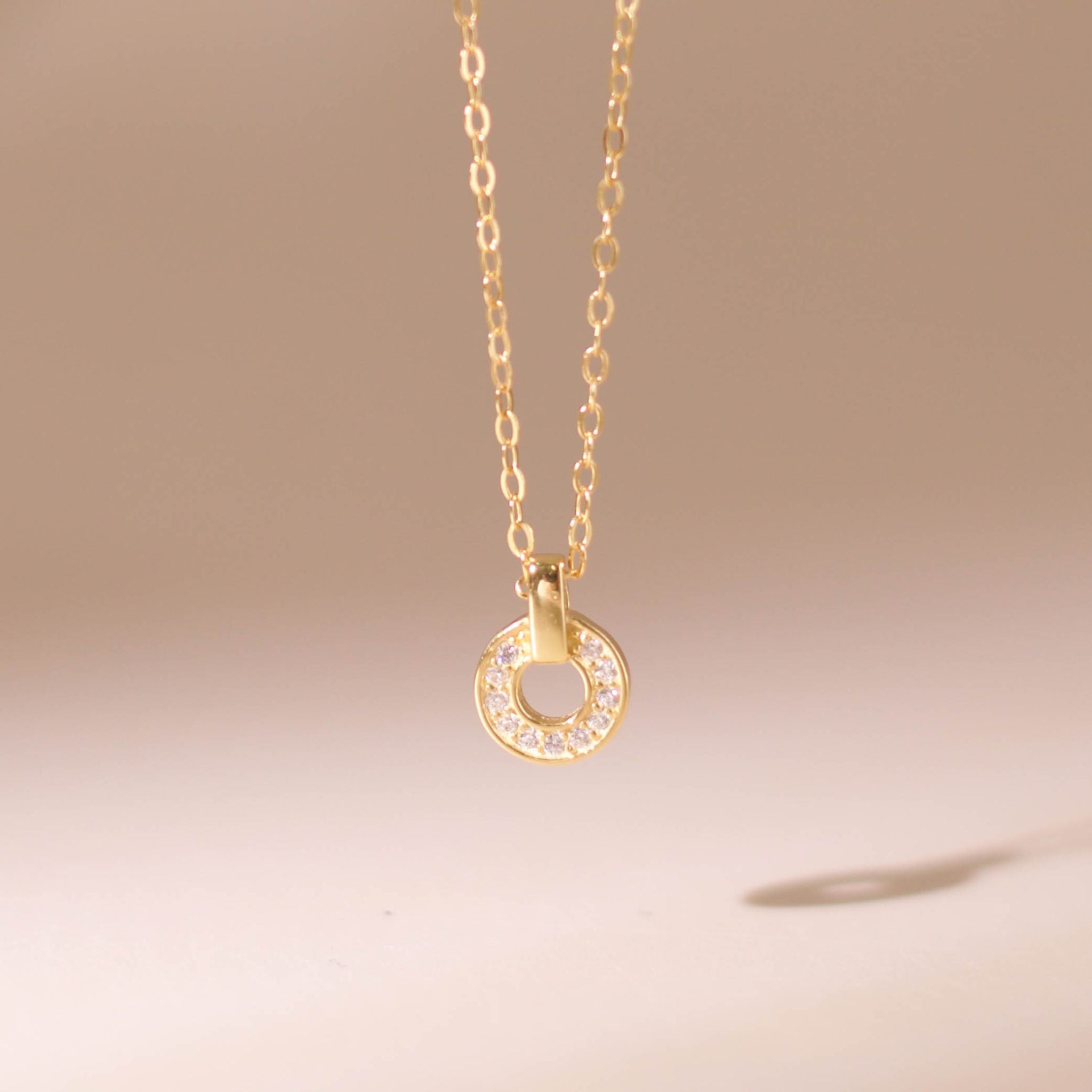 Gemor 18K B-Marys Necklace