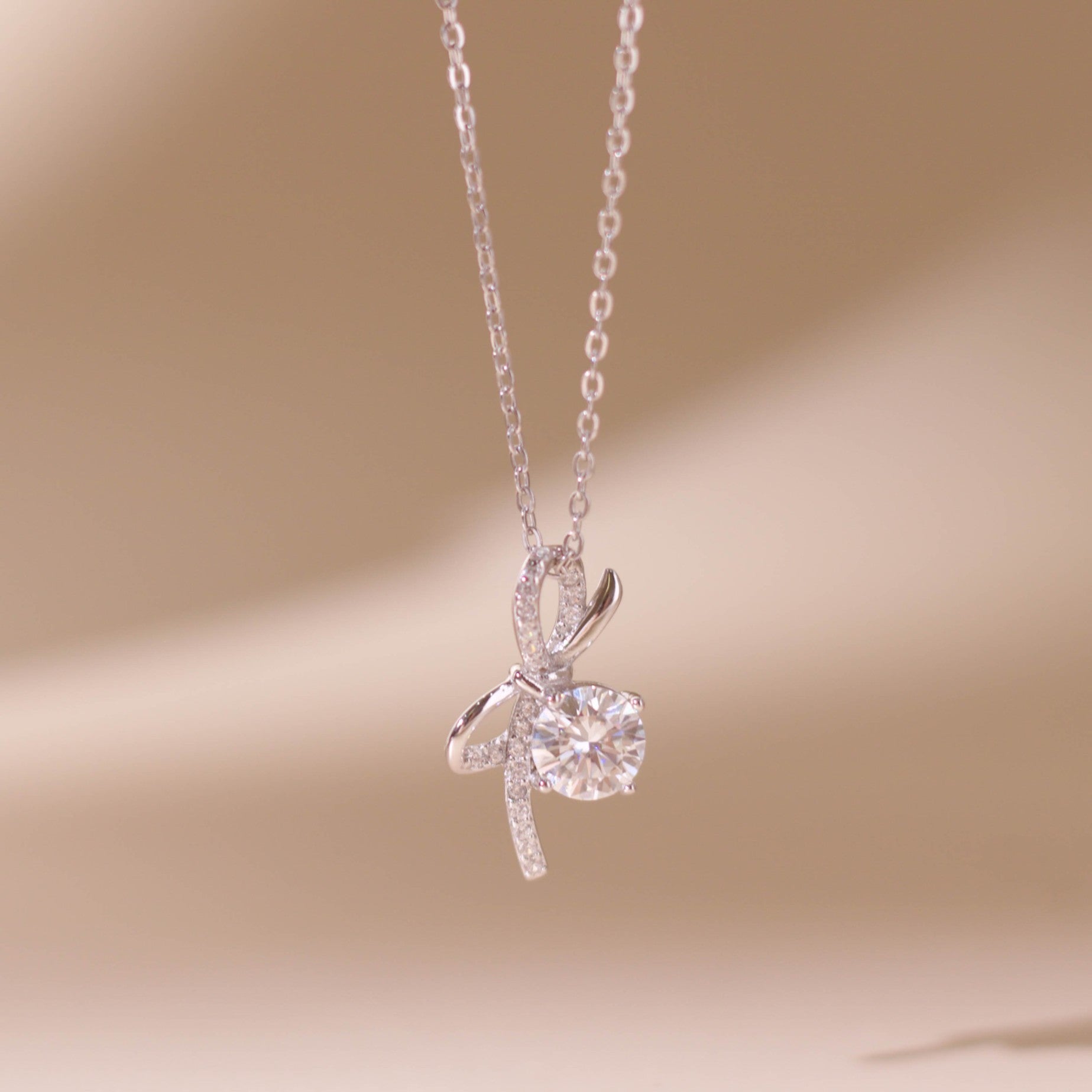 Gemor 18K Rosemary Necklace