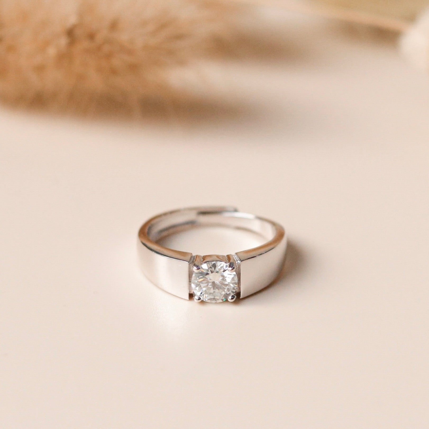 Gemor 18K Orion Ring