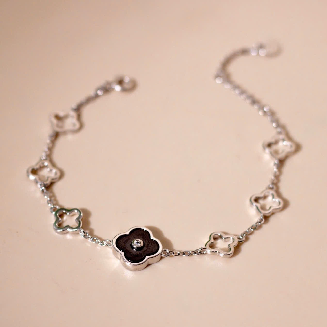 Gemor 18K Mira Clover Bracelet