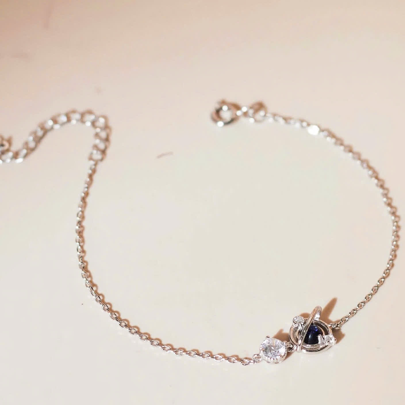 Gemor 18K Eirlys Planet Bracelet